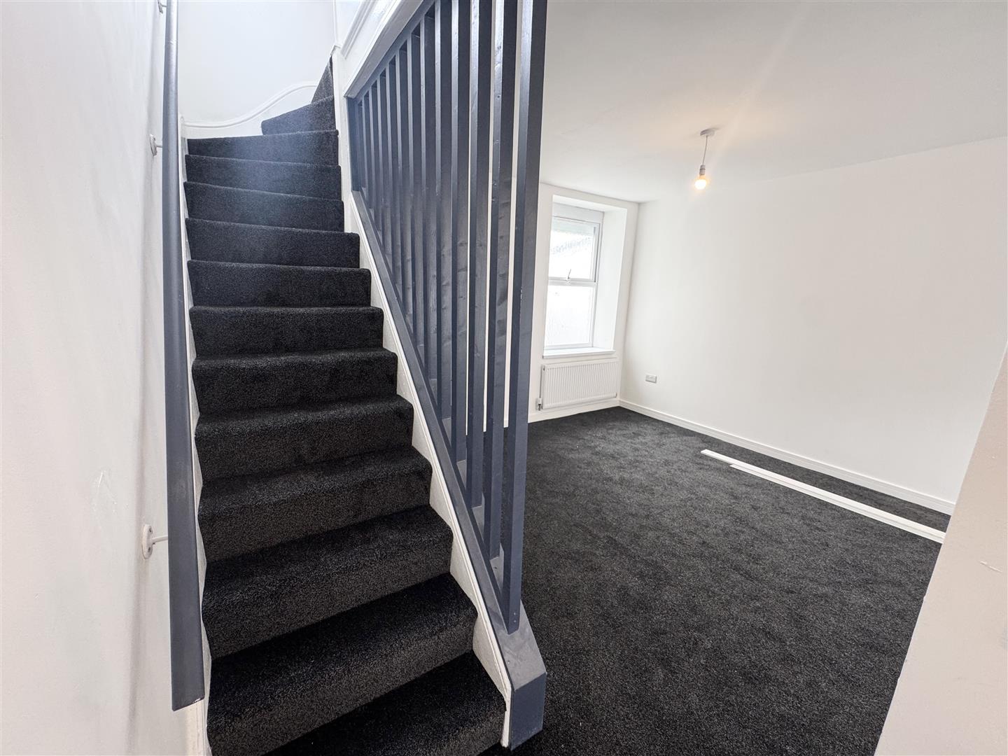 house - terraced for rent avondale road