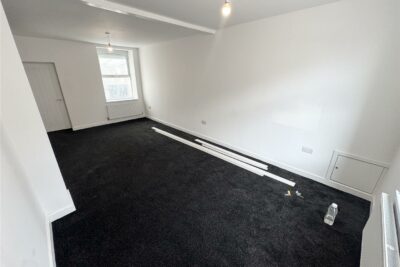 house - terraced for rent avondale road