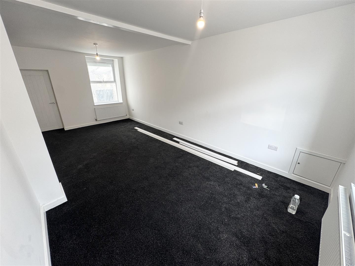 house - terraced for rent avondale road