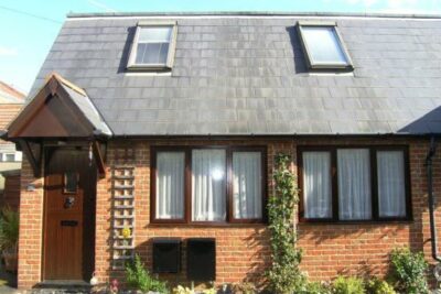 house - end terrace for rent brompton road
