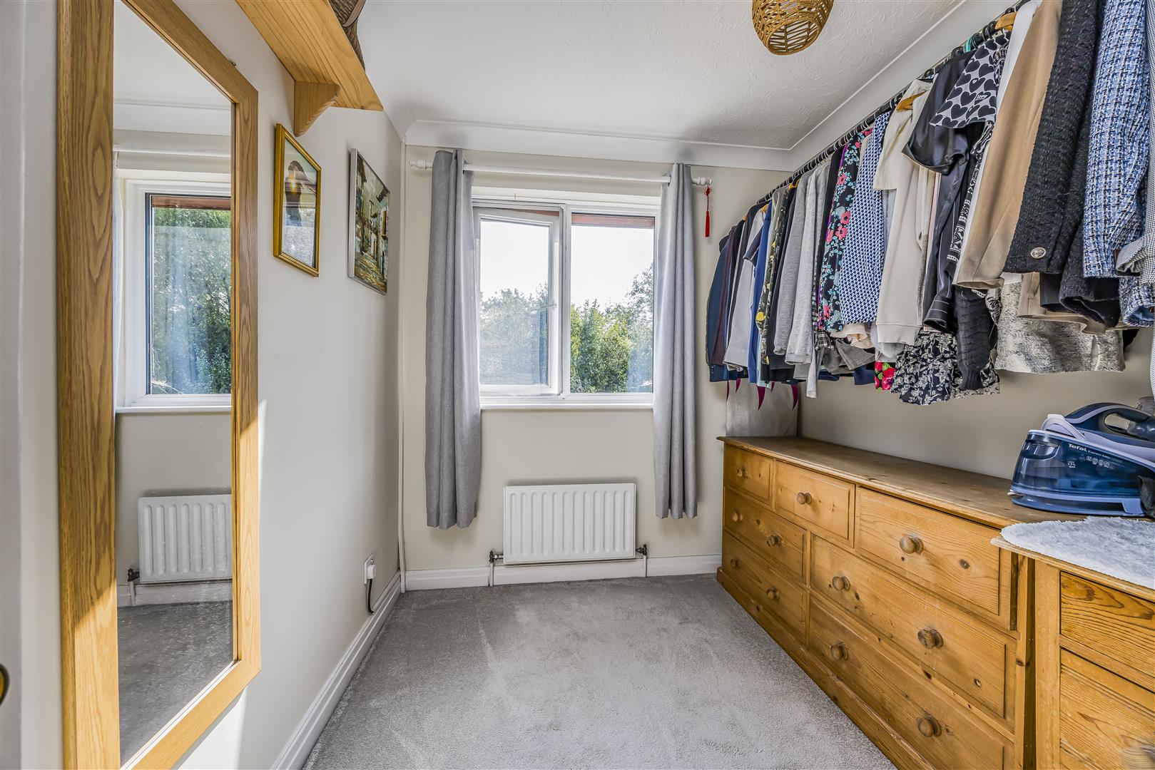 house - terraced for sale malvern mews