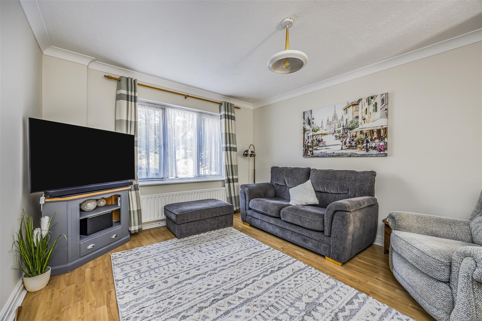 house - terraced for sale malvern mews