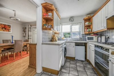 house - terraced for sale malvern mews