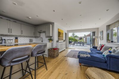 house - detached for sale breach avenue