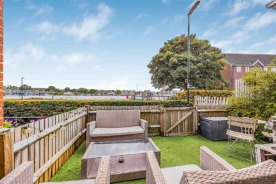 house for sale collier close