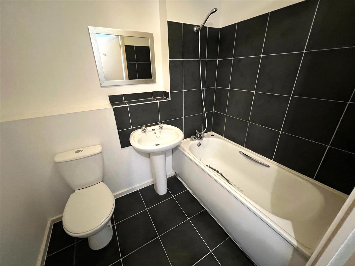 house for rent twyford avenue
