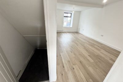 house - terraced for rent maesyffynon terrace
