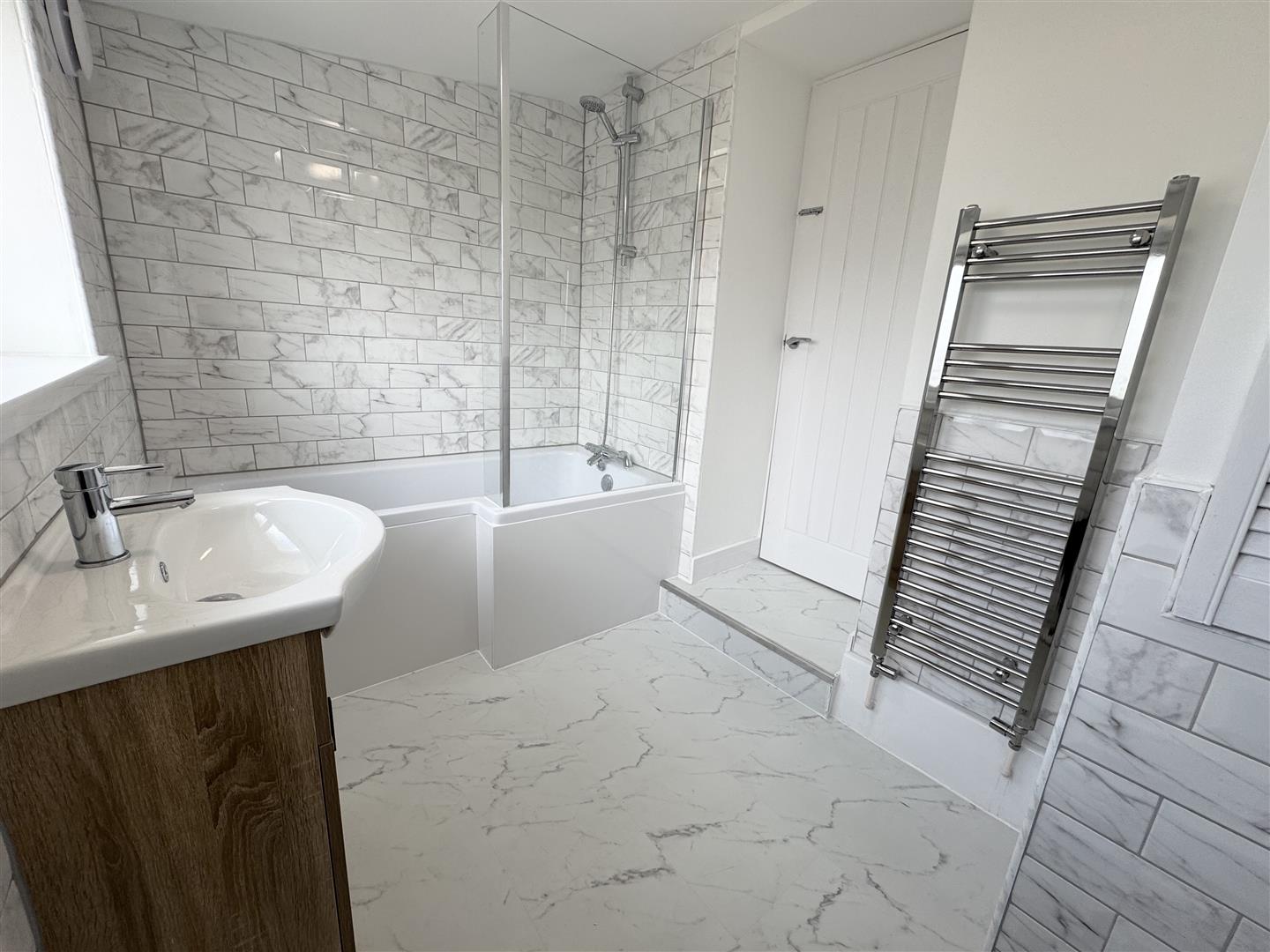 house - terraced for rent maesyffynon terrace