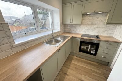 house - terraced for rent maesyffynon terrace
