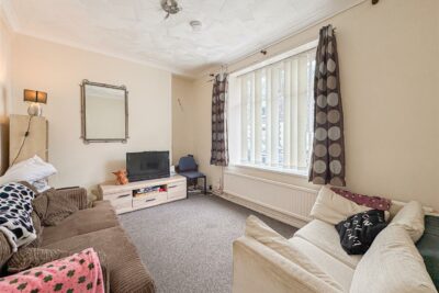 house - terraced for sale queen street