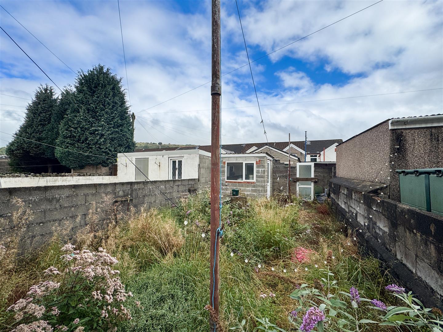 house - terraced for sale queen street