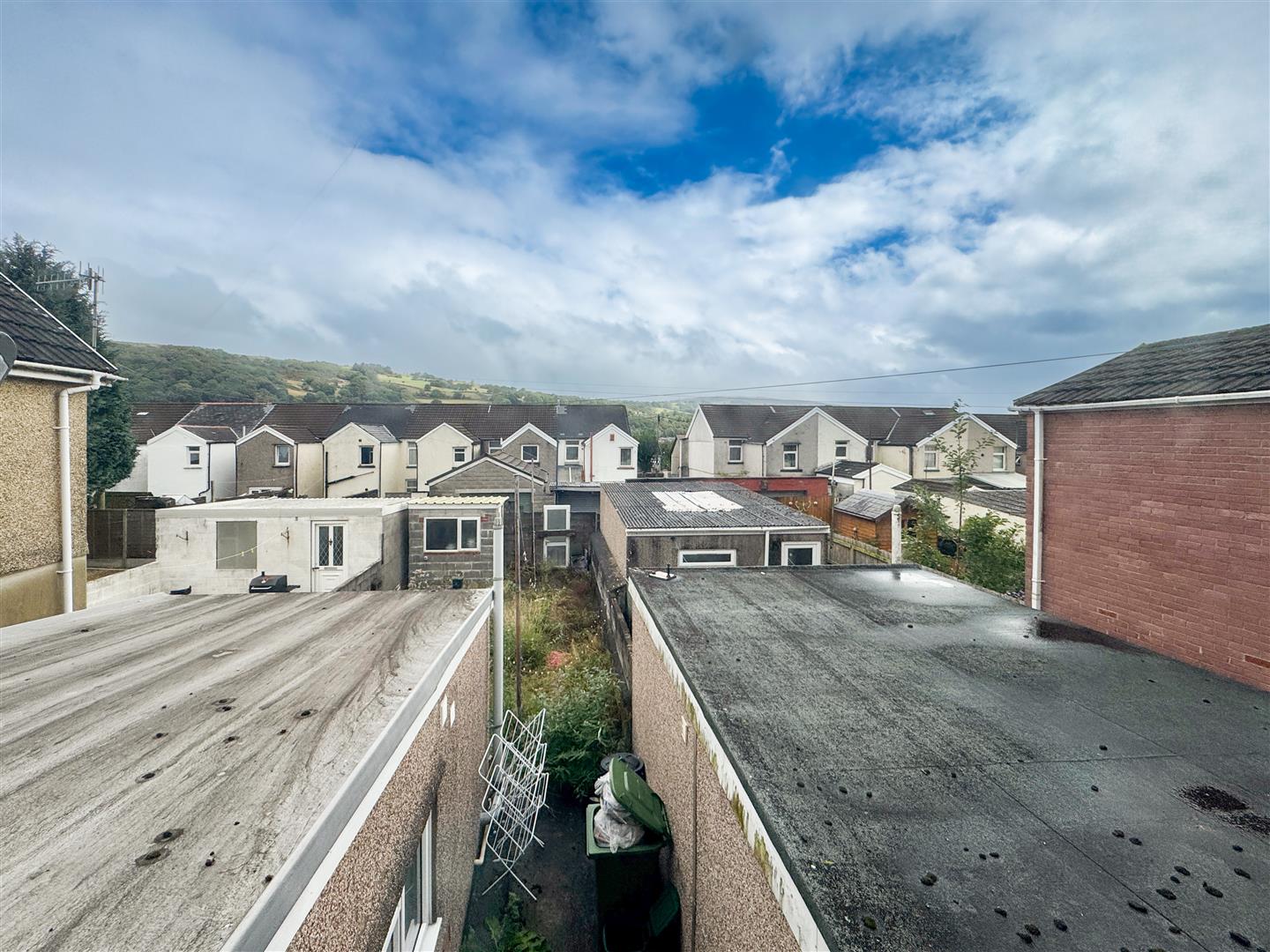 house - terraced for sale queen street