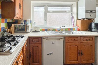 house - terraced for sale queen street