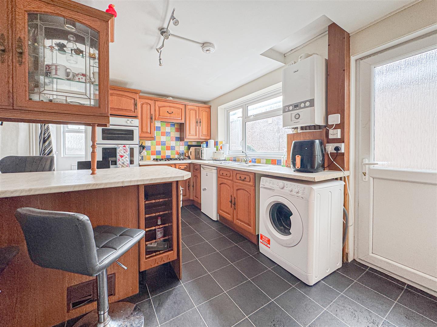 house - terraced for sale queen street