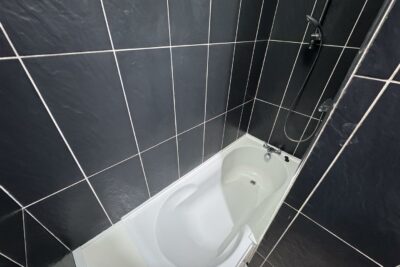 flat for rent wood road