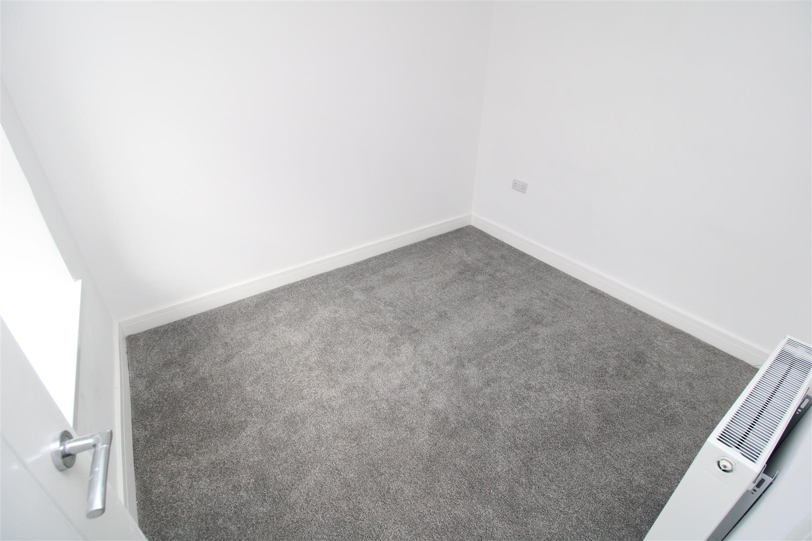 house - terraced for rent seymour street