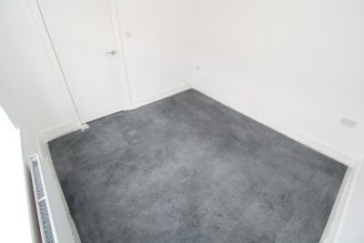 house - terraced for rent seymour street