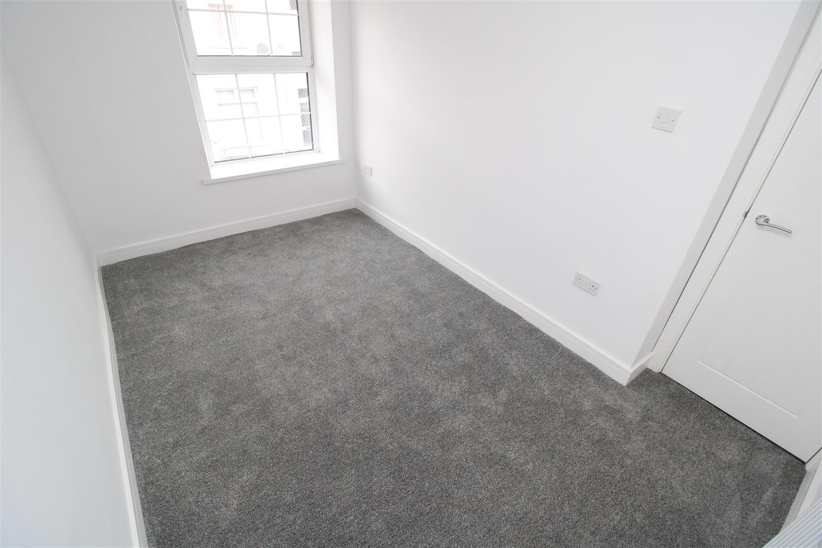house - terraced for rent seymour street