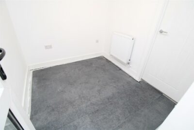 house - terraced for rent seymour street