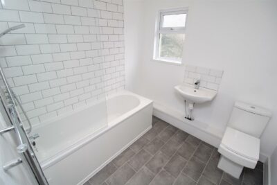 house - terraced for rent seymour street