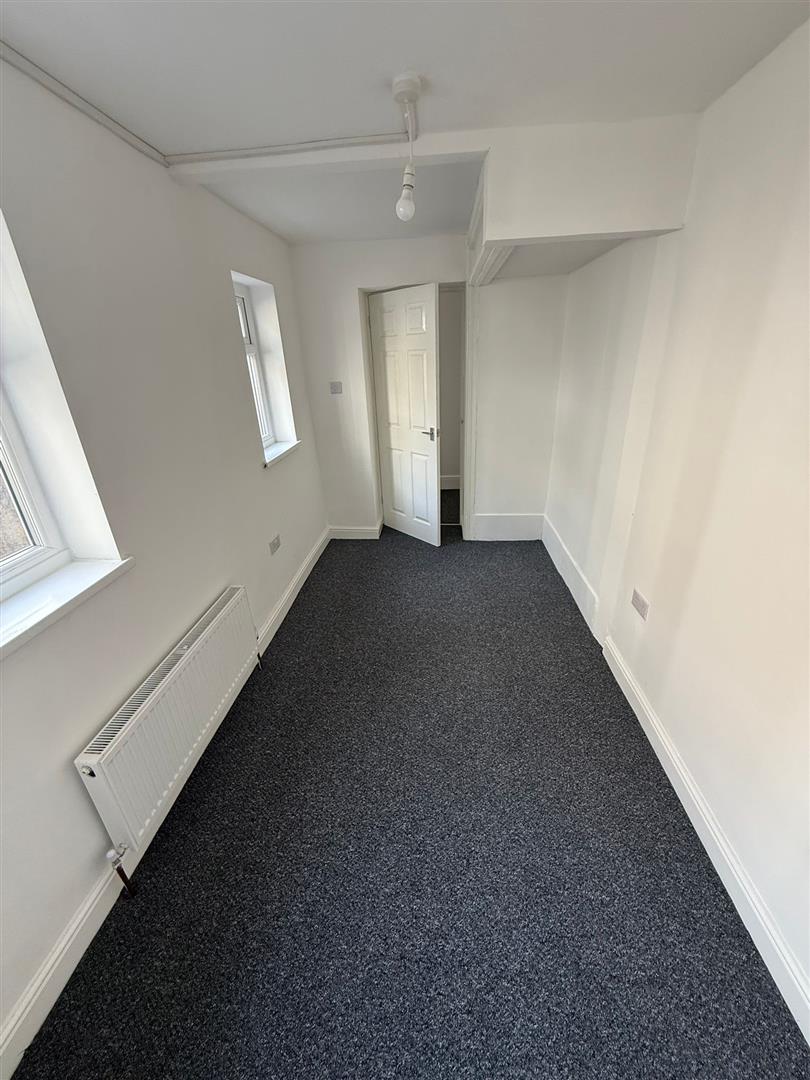 house for rent glamorgan street