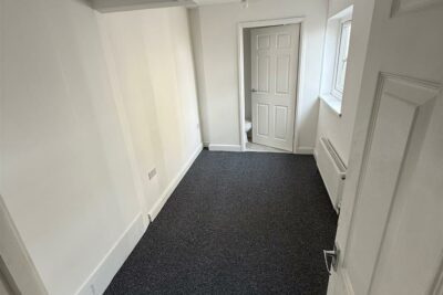 house for rent glamorgan street