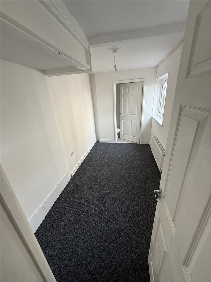 house for rent glamorgan street