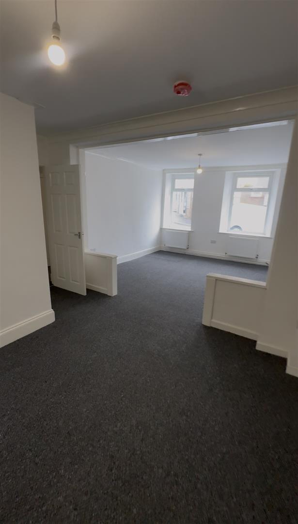 house for rent glamorgan street
