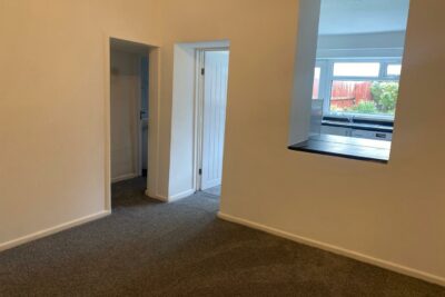 house for rent whitting street