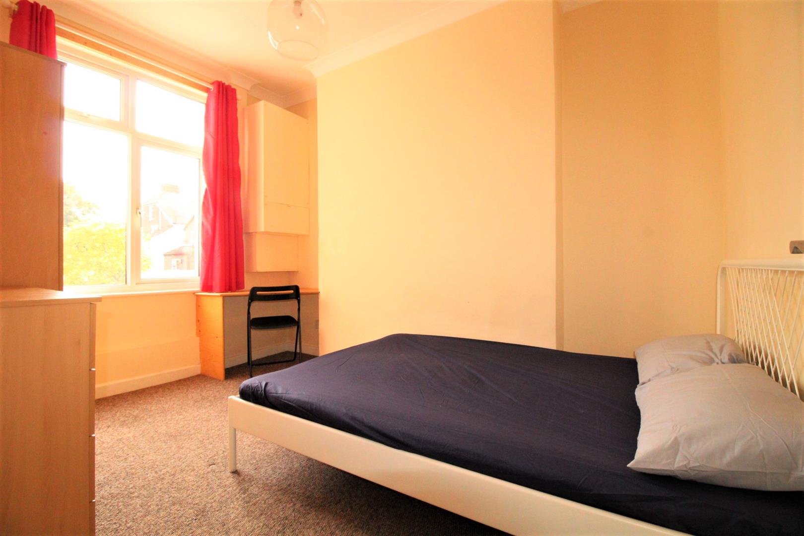 flat for rent 138a elm grove