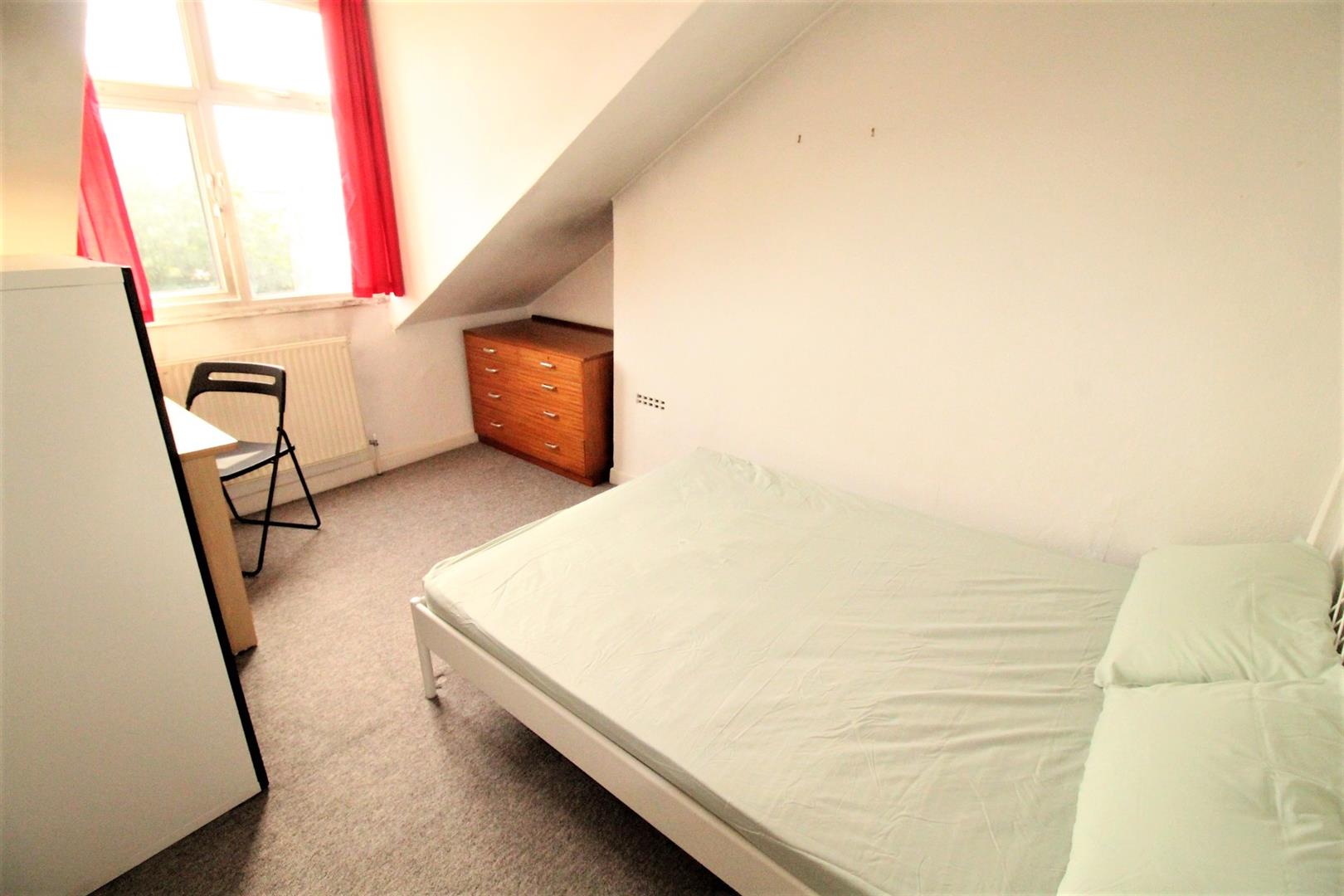 flat for rent 138a elm grove