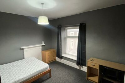 room for rent wood road