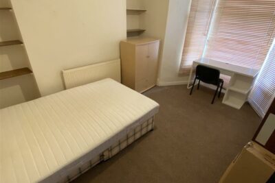 room for rent broadway