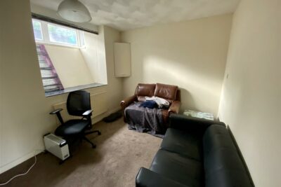 room for rent broadway