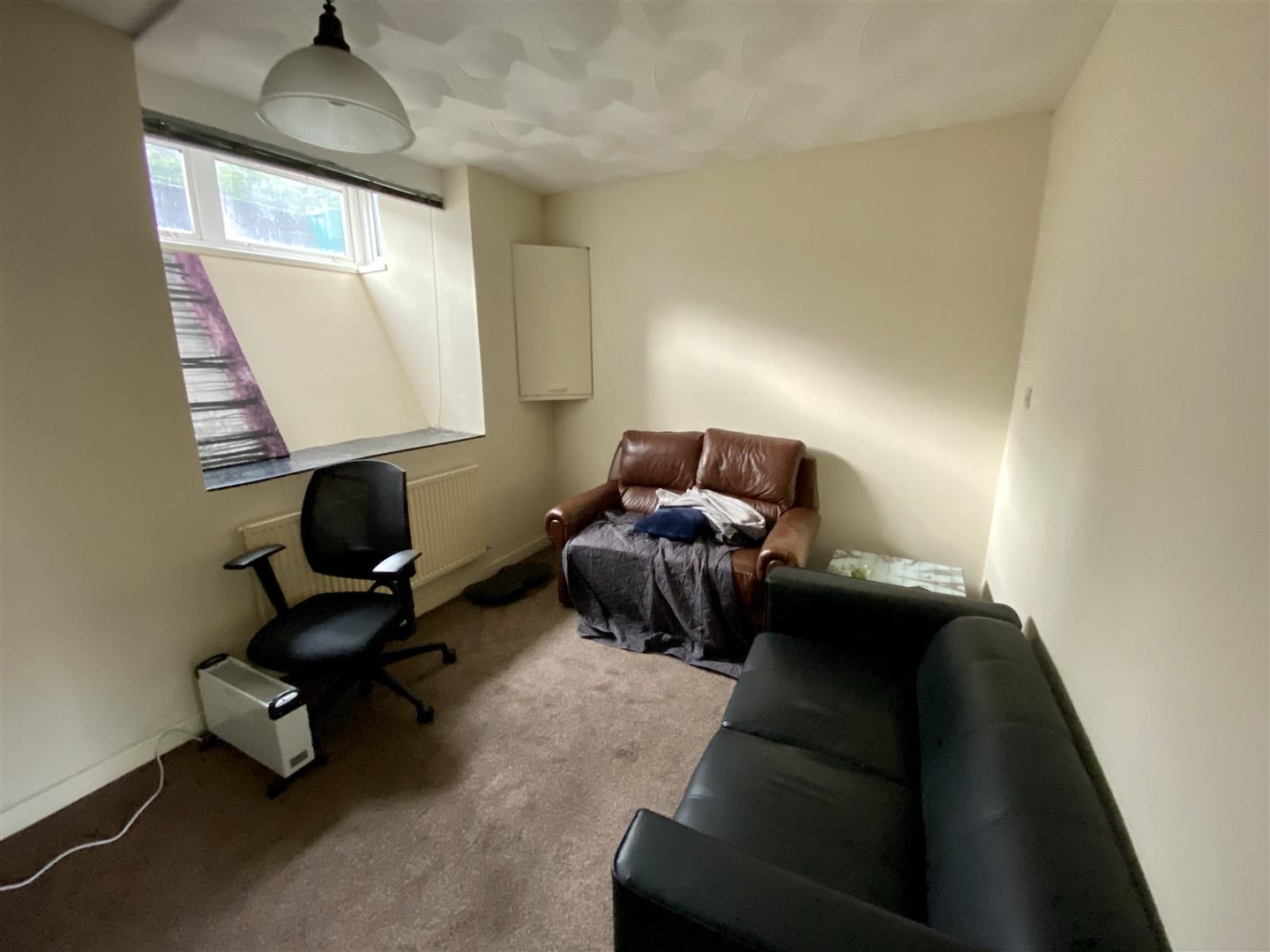 room for rent broadway