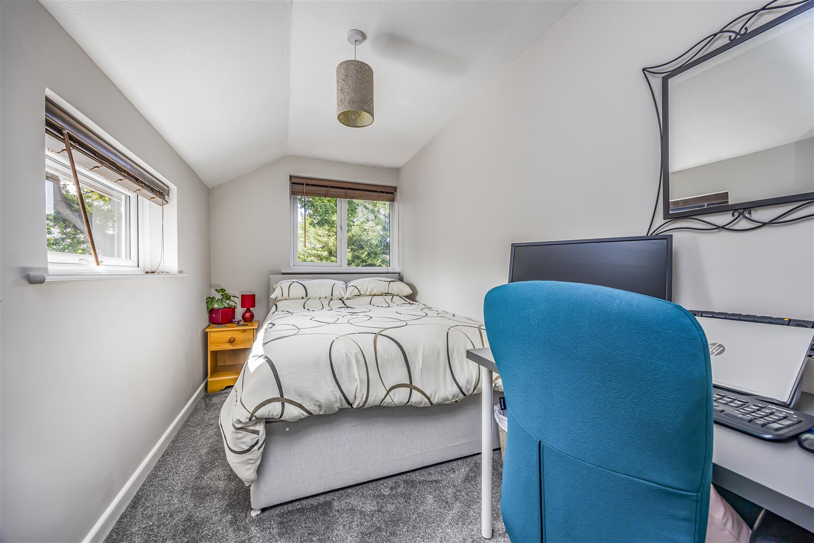 house - detached for sale horndean road