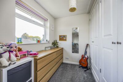 house - detached for sale horndean road