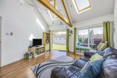house - detached for sale horndean road