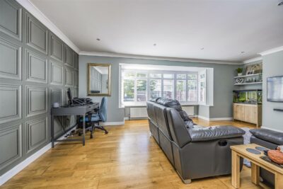 house - detached for sale horndean road