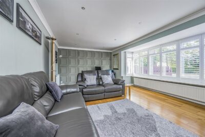 house - detached for sale horndean road