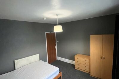 room for rent wood road