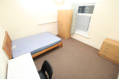 room for rent wood road