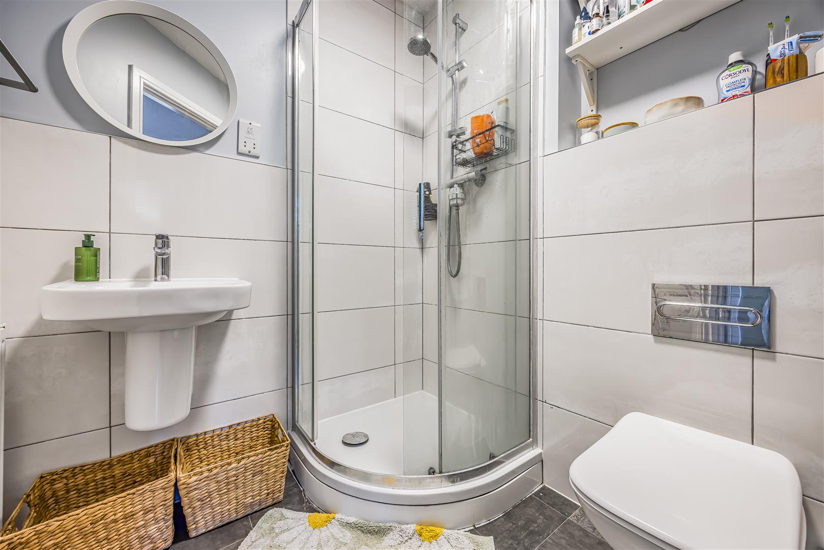 house - terraced for sale brook close