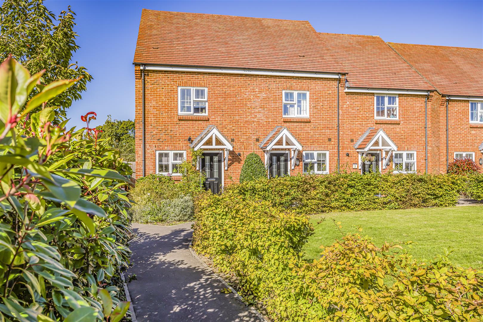 house - terraced for sale brook close
