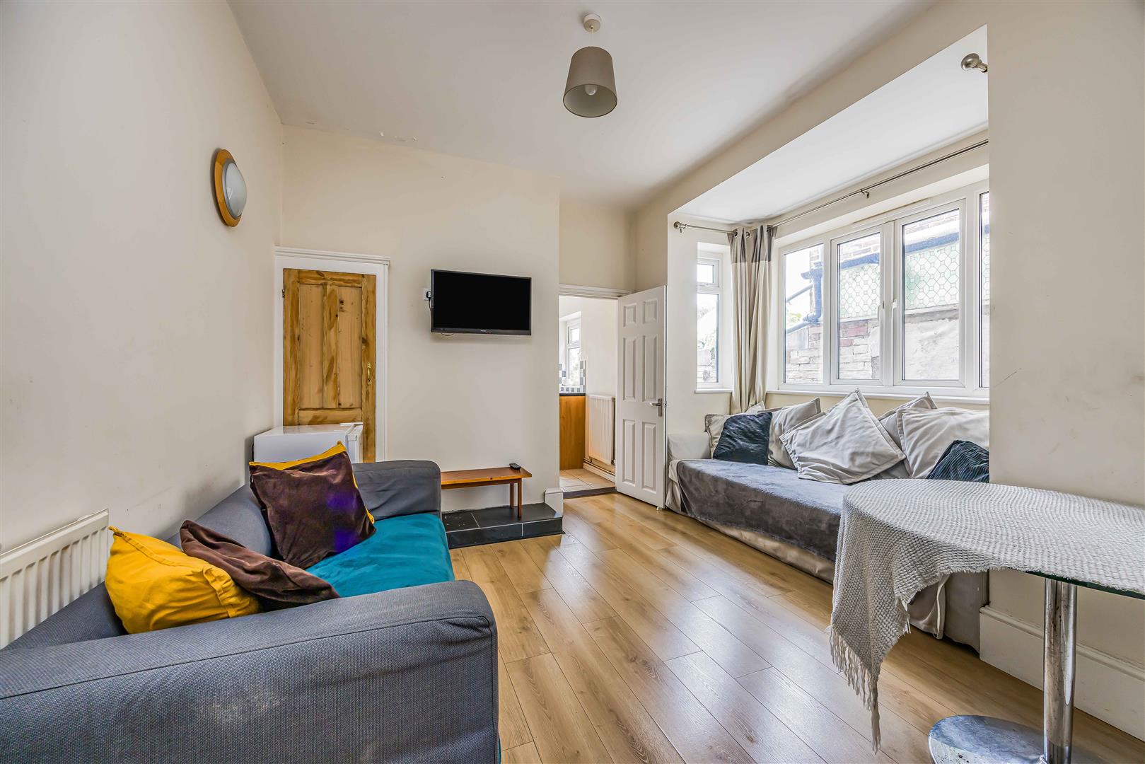 house for sale fawcett road