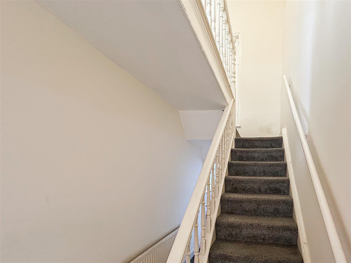 house - terraced for sale morgans road