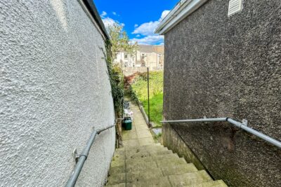 house - terraced for sale morgans road
