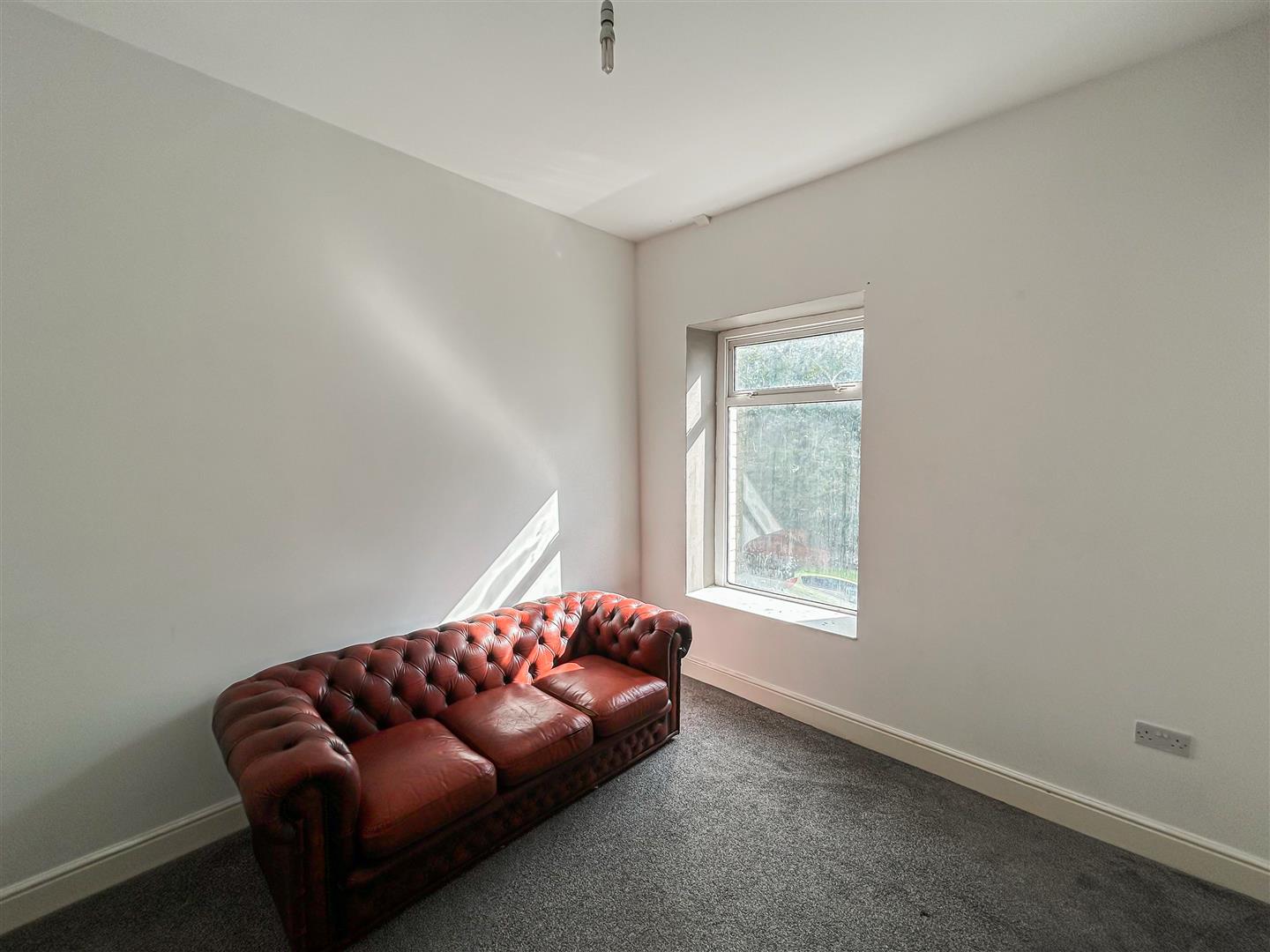 house - terraced for sale morgans road