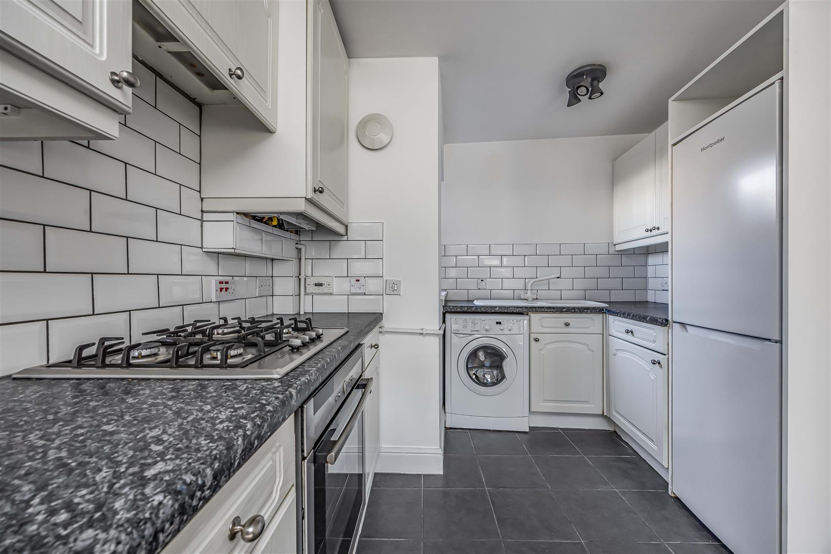 flat for sale white hart road