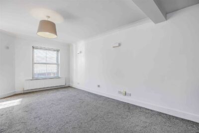 flat for sale white hart road